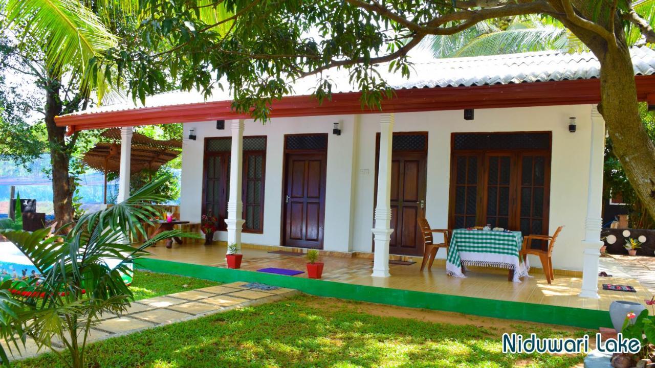 Niduwari Lake Homestay Dambulla Kültér fotó
