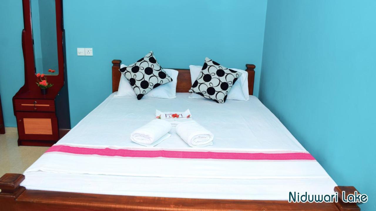 Niduwari Lake Homestay Dambulla Kültér fotó