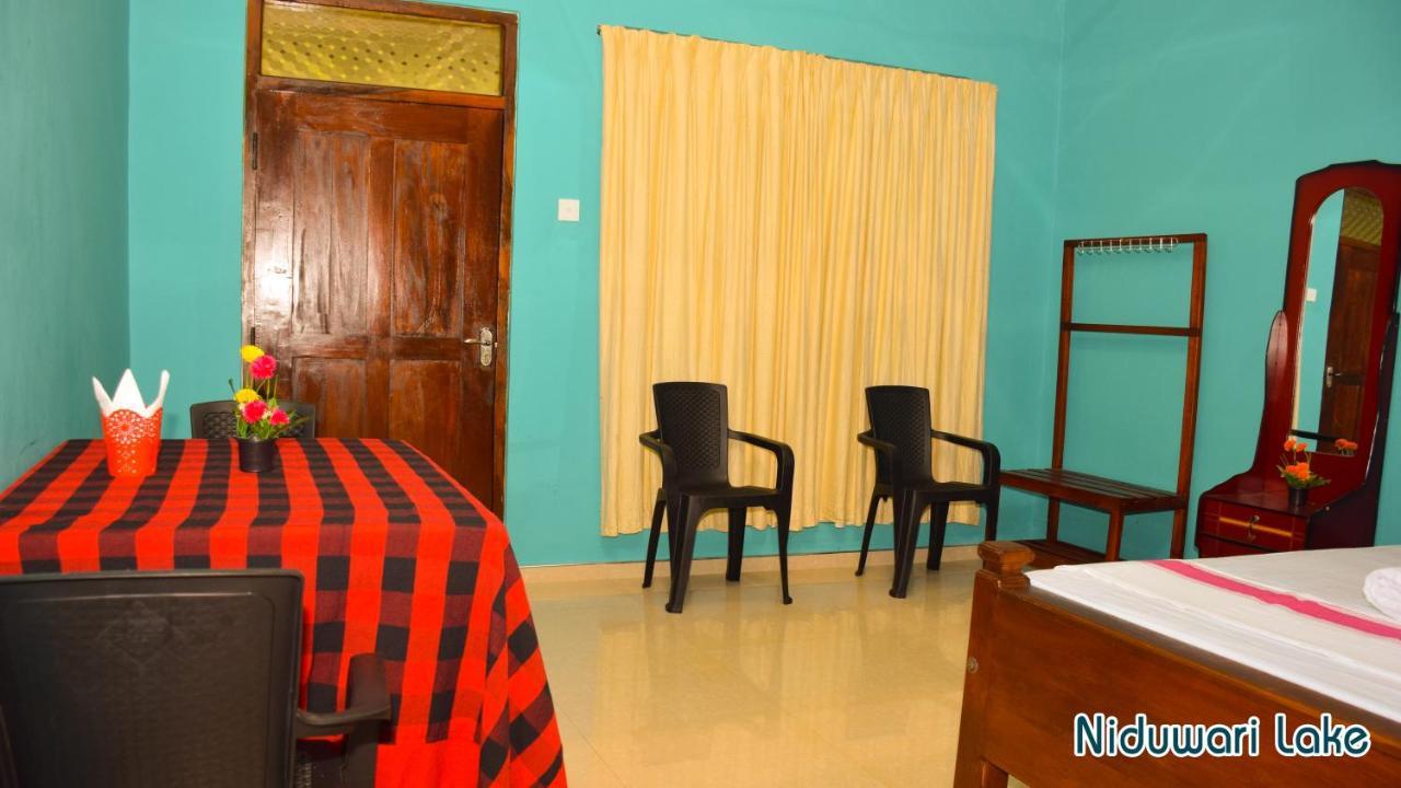Niduwari Lake Homestay Dambulla Kültér fotó