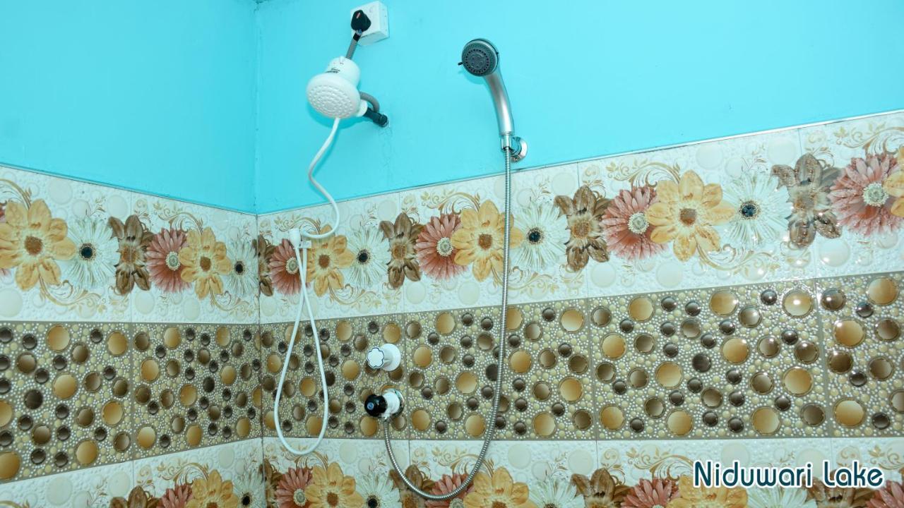 Niduwari Lake Homestay Dambulla Kültér fotó